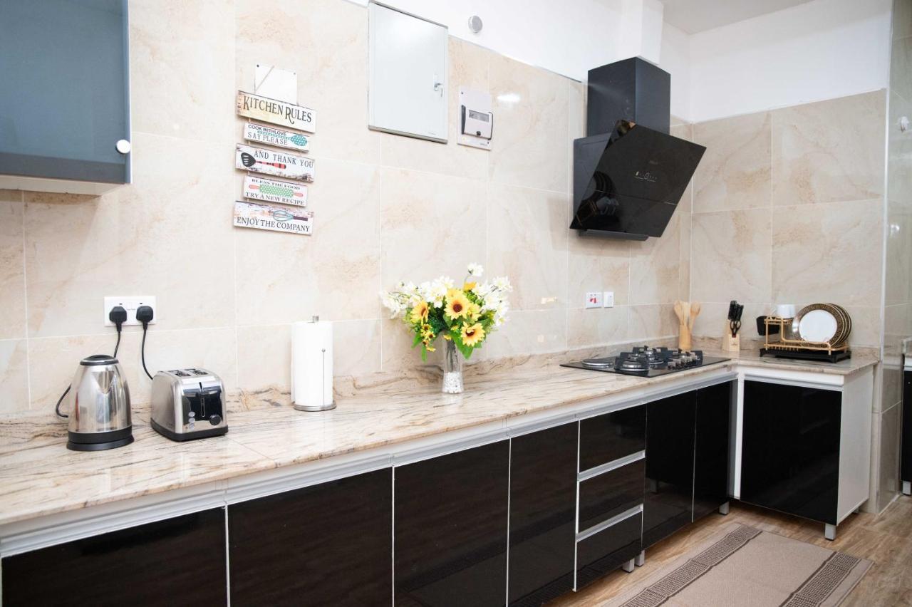 Kay'S Comfort Place Леккі Екстер'єр фото