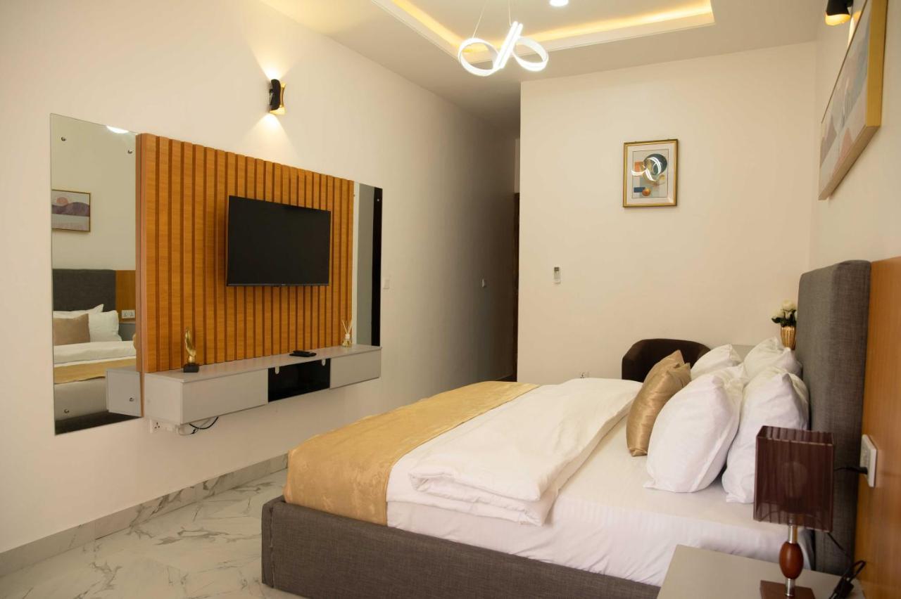Kay'S Comfort Place Леккі Екстер'єр фото
