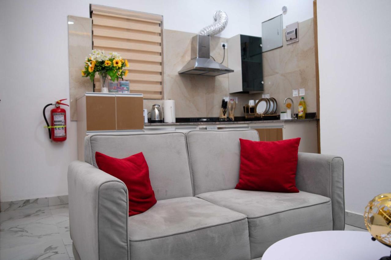 Kay'S Comfort Place Леккі Екстер'єр фото